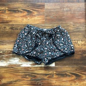 American Eagle Loose Soft Shorts